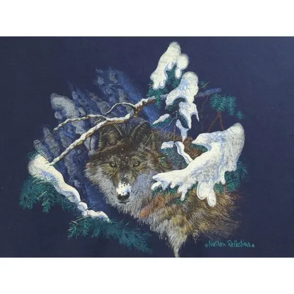 VTG Northern Reflections Sweatshirt XL Wolf Graphic Nature Wildlife Crewneck - Picture 2 of 9